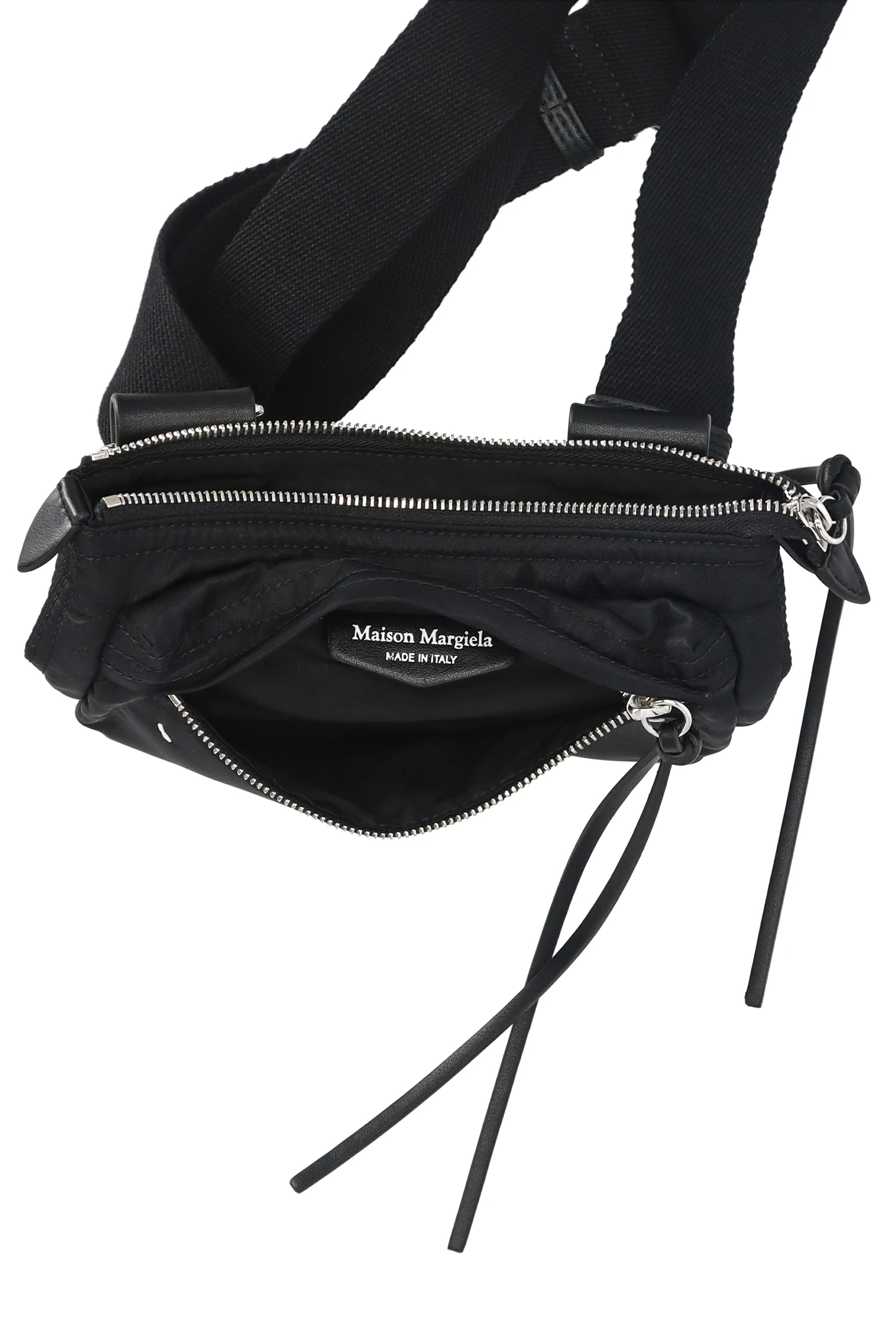 Maison Margiela（メゾンマルジェラ）｜ZIP LINE CAMERA BAGアイテムの