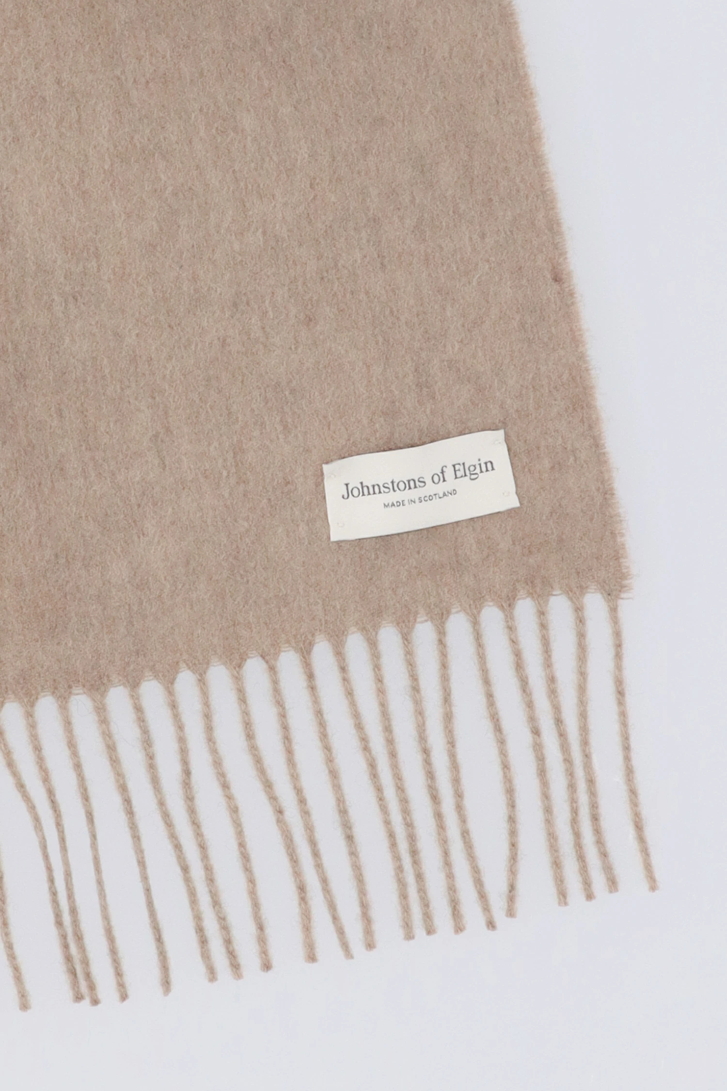 美品 ジョンストンズオブエルガン Johnstons of Elgin カシミヤ Johnstons of Elgin（ジョンストンズ オブ エルガン）｜CASHMERE