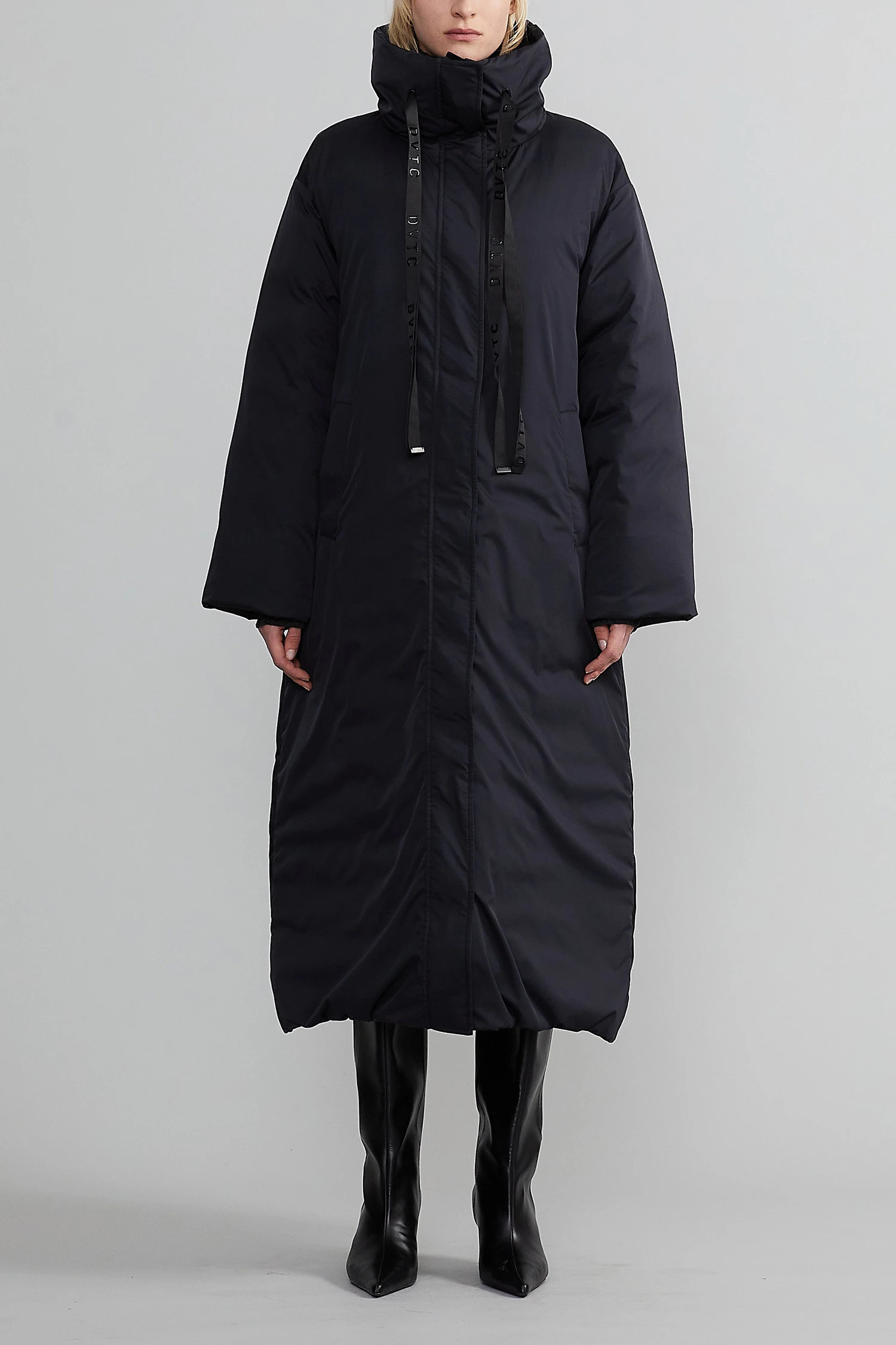 DUVETICA（デュベティカ）｜ALAQUAアイテムの詳細 | GUESTLIST TOKYO