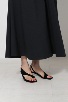 TOTEME(トーテム) |Suede Heeled Thong Sandals