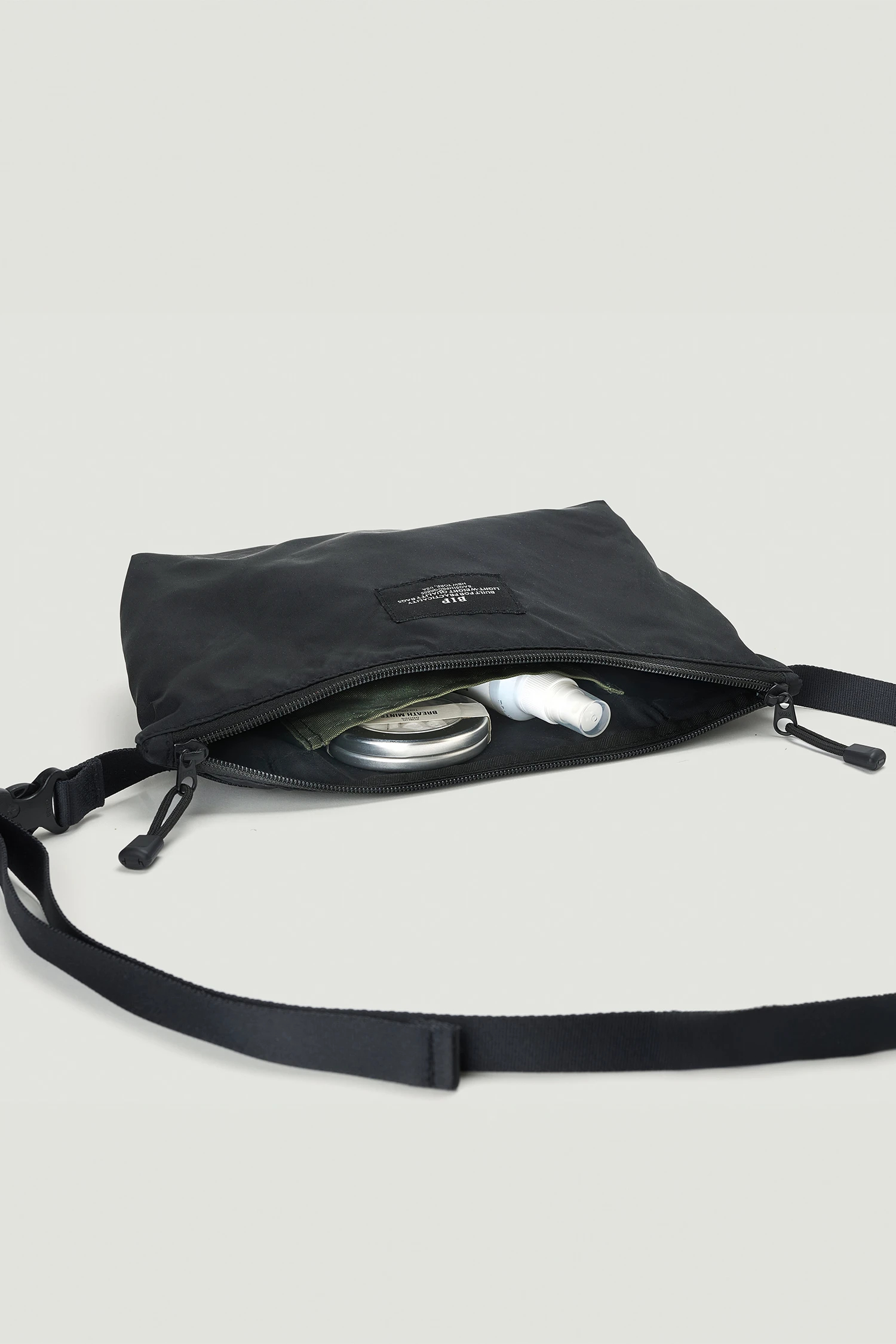 BAGS IN PROGRESS/バッグス イン プログレス】FANNY BAGS IN PROGRESS/バッグス イン プログレス】FANNY PACK