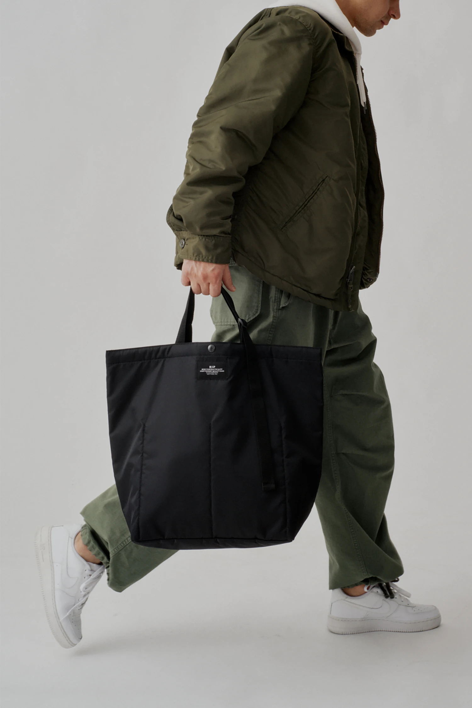 BAGSINPROGRESS（バッグス イン プログレス）｜Market Toteアイテムの