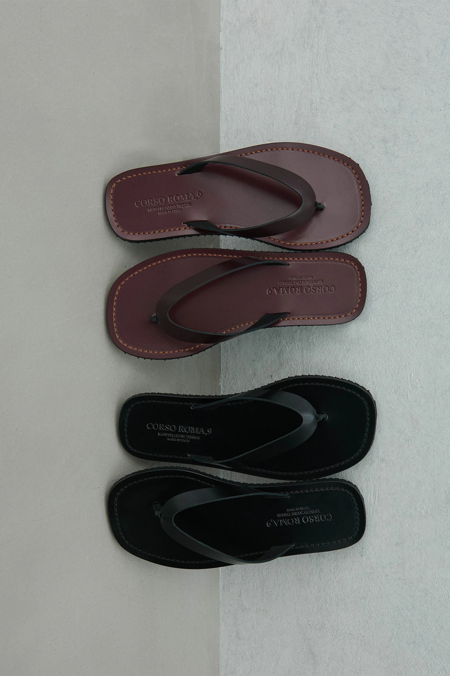 CORSO ROMA, 9（コルソローマ ノーヴェ）｜Thong Sandalsアイテムの