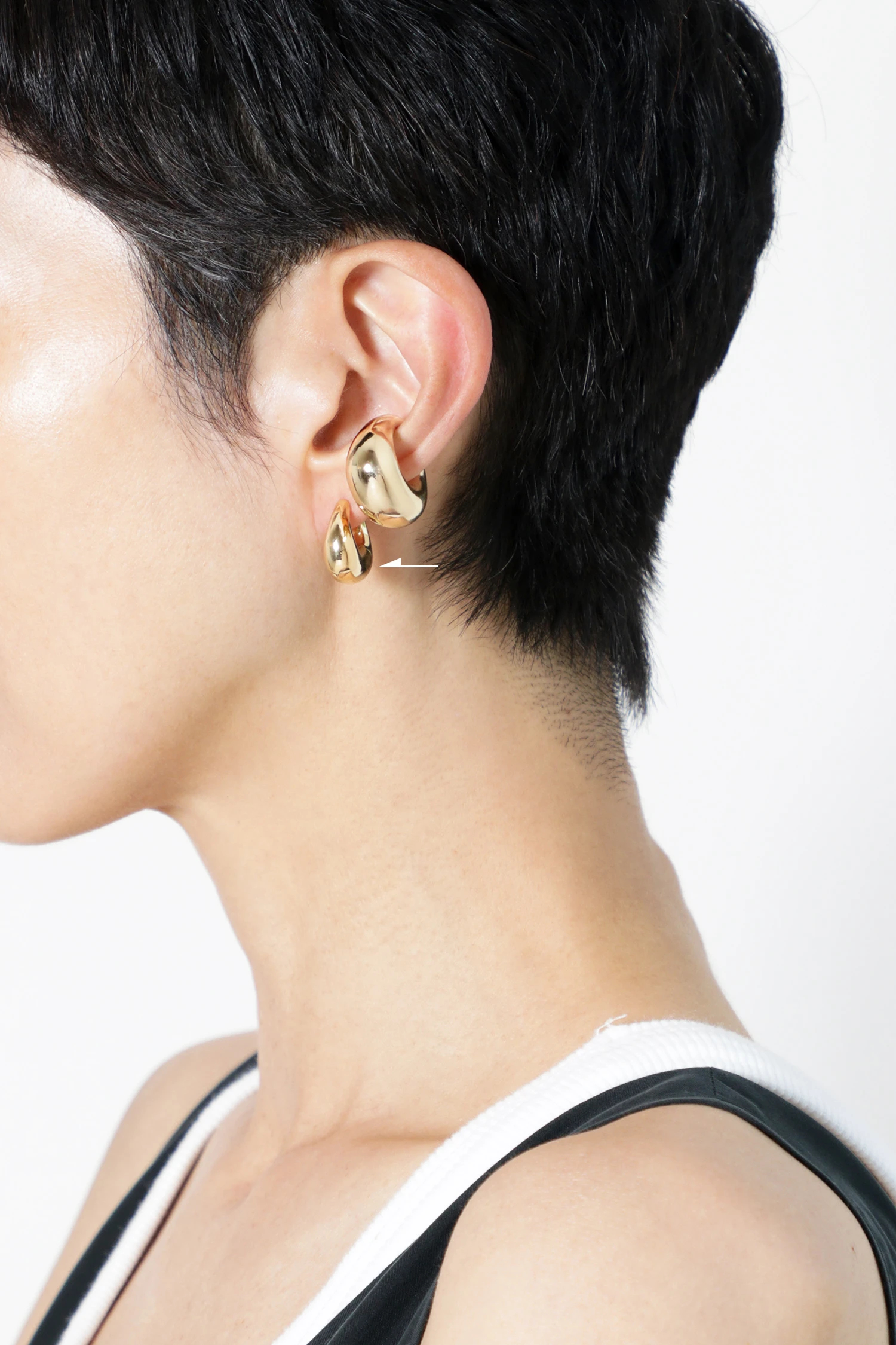 【814】TOMWOOD ピアス　Bao Hoops Small Gold Bao Hoops Small Gold - Tom Wood Project Official Online Store