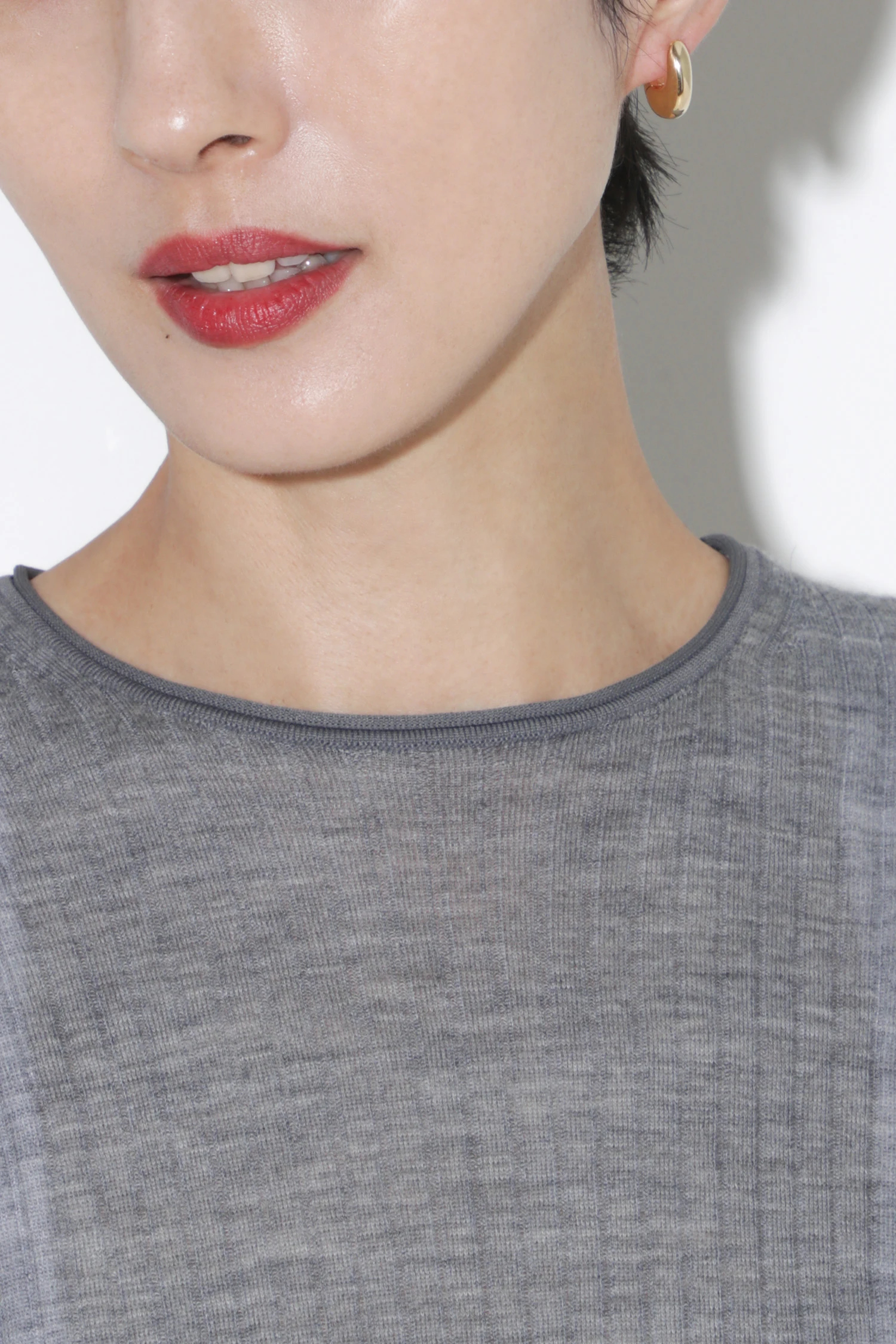 TOMWOOD（トムウッド）｜Pebble Hoops Small Goldアイテムの詳細