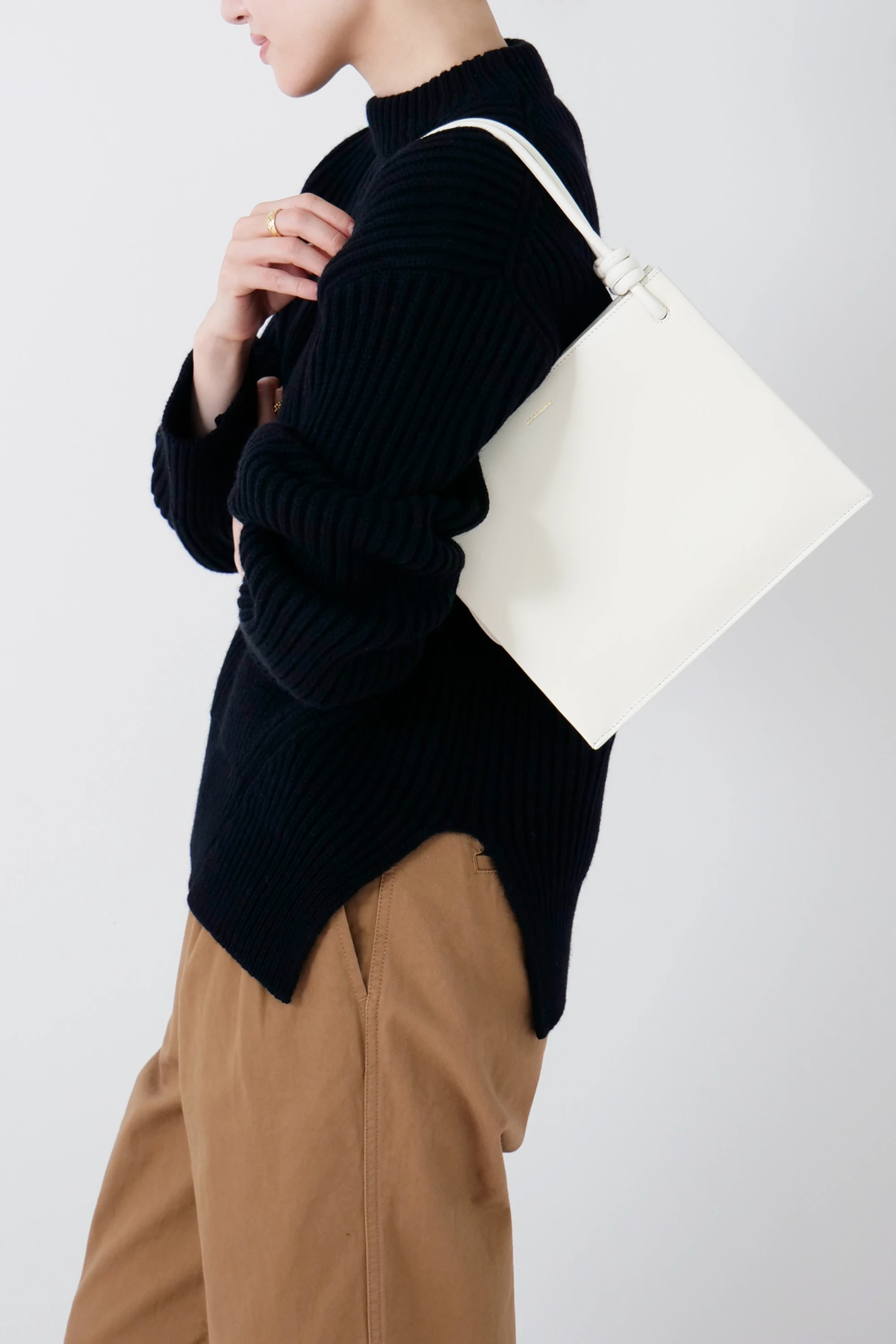JIL SANDER(ジル サンダー)|GIRO MDアイテムの詳細 JIL SANDER(ジル サンダー)|GIRO MDアイテムの詳細
