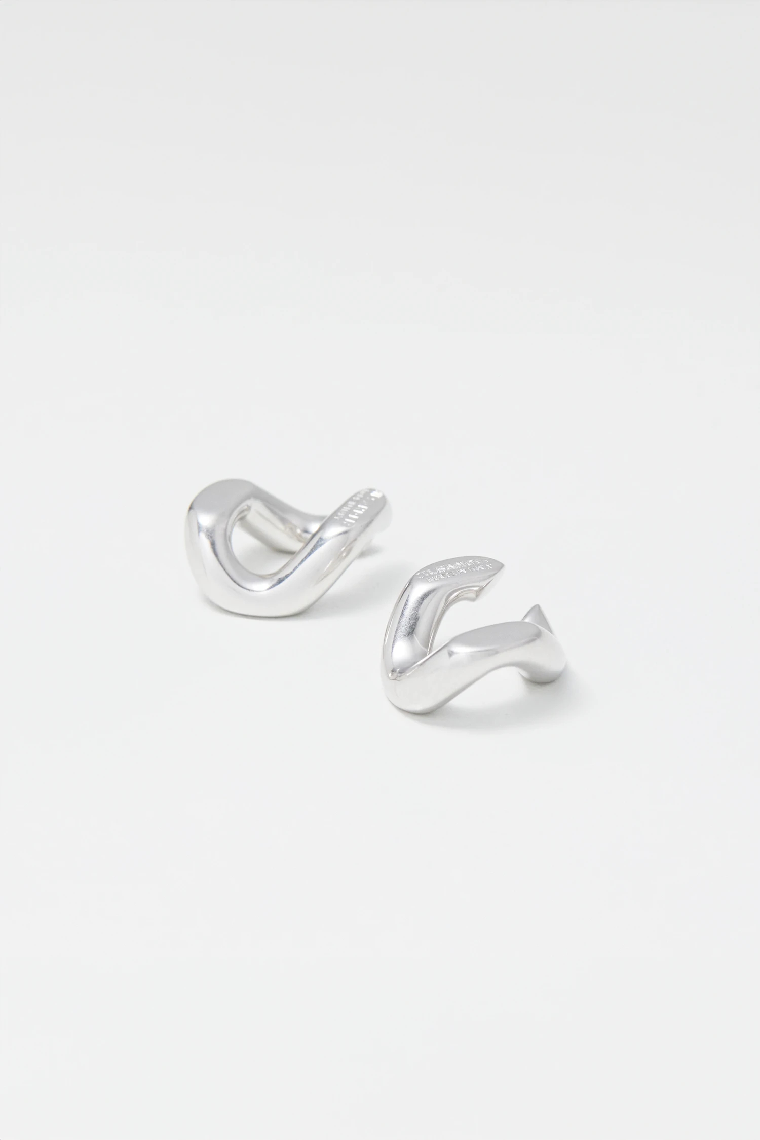 JIL SANDER（ジル サンダー）｜DW5 EARCUFFS 5アイテムの詳細