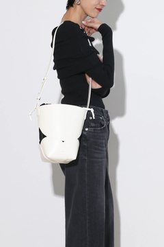 JIL SANDER(ジル　サンダー) |CURVE BUCKET SM