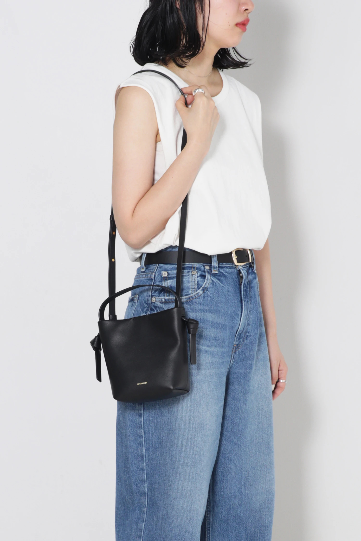 JIL SANDER（ジル サンダー）｜KNOT HOBO MINIアイテムの詳細