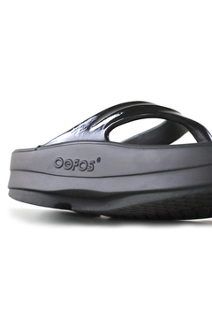 OOFOS(ウーフォス) |OOmega