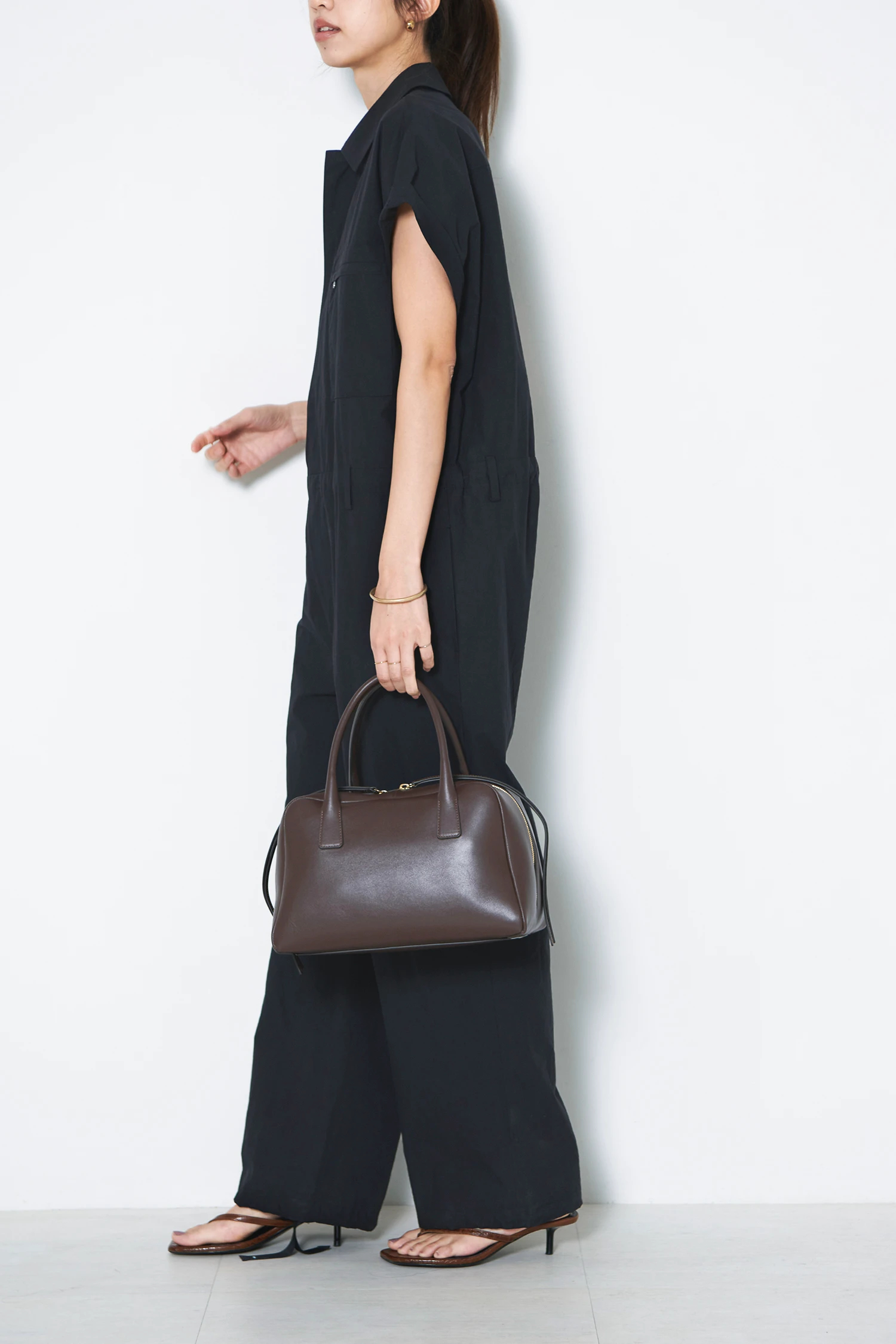 新品•未使用／FRENZLAUER BOWLING BAG MEDIUM Bowling Bag Medium Tan Grained - Frenzlauer