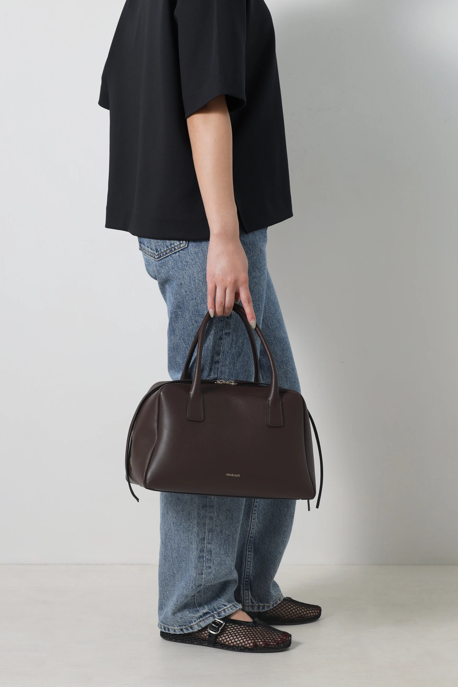 FRENZLAUER（フレンツラウラー）｜Bowling Bagアイテムの詳細