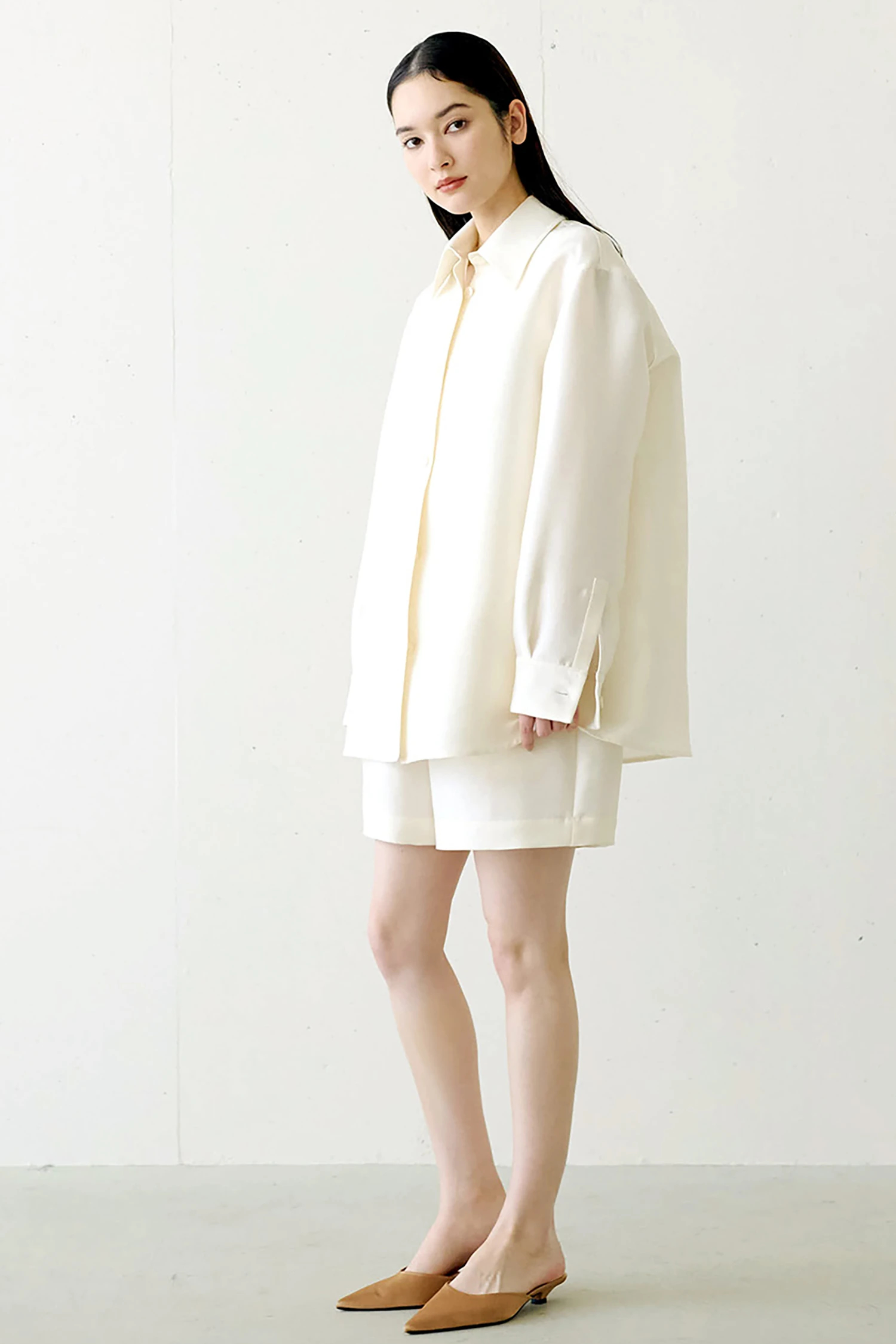 j。（ジェイドット）｜ｼｮｰﾄﾊﾟﾝﾂアイテムの詳細 | GUESTLIST TOKYO