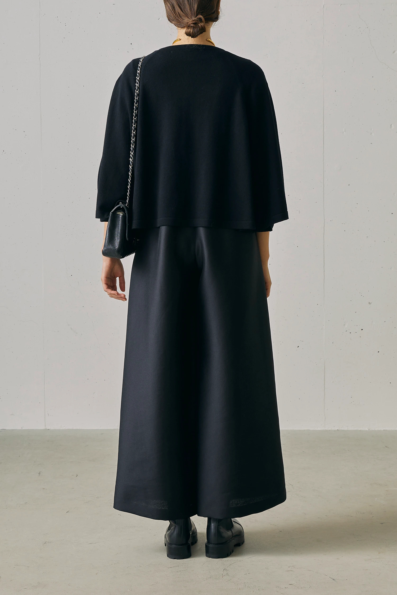 j。（ジェイドット）｜オクタダブルクロス・ギャザーパンツアイテムの