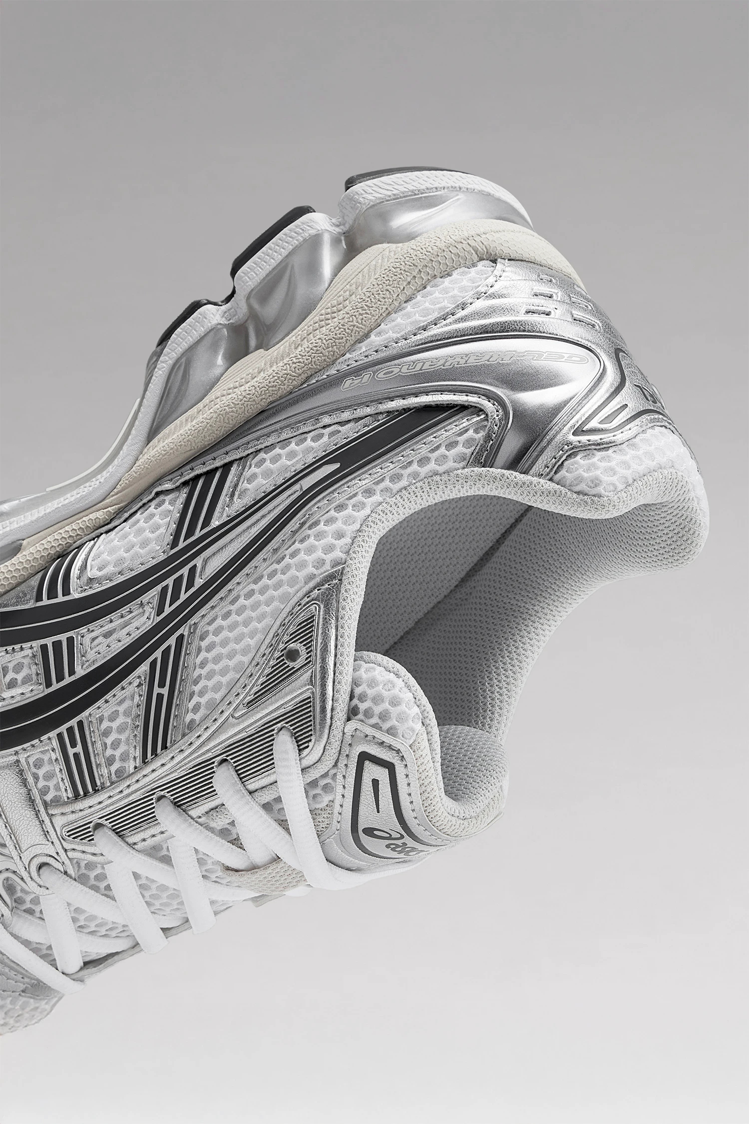 ASICS（アシックス）｜GEL-KAYANO 14アイテムの詳細 | GUESTLIST