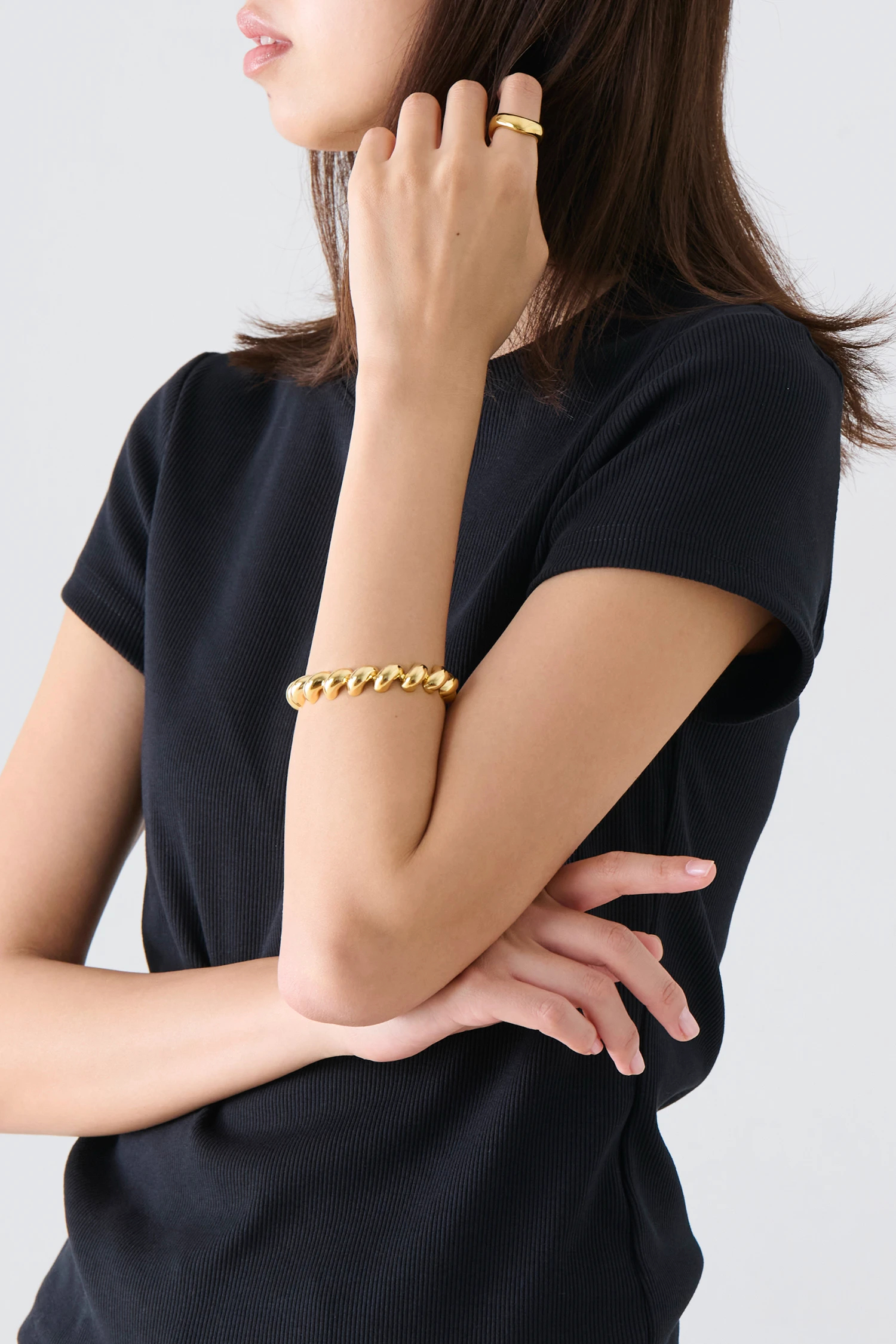 LIE STUDIO（リエ スタジオ）｜The Edith Braceletアイテムの詳細 