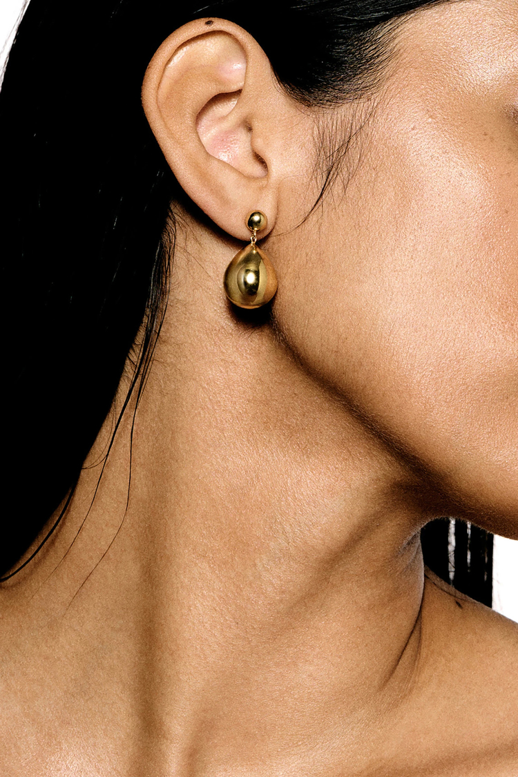 LIE STUDIO（リエ スタジオ）｜The Julie Earringsアイテムの詳細