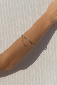 Maggoosh(マグーシュ) |HALO ARM CUFF