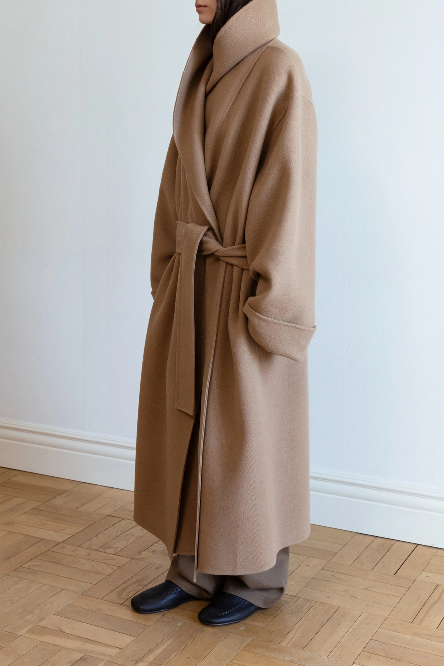 EHRÈCO（エレコ）｜SHAWL COLLAR HANDMADE COATアイテムの詳細